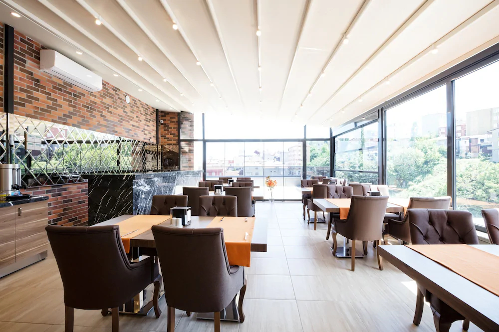 Mari Suites Hotel