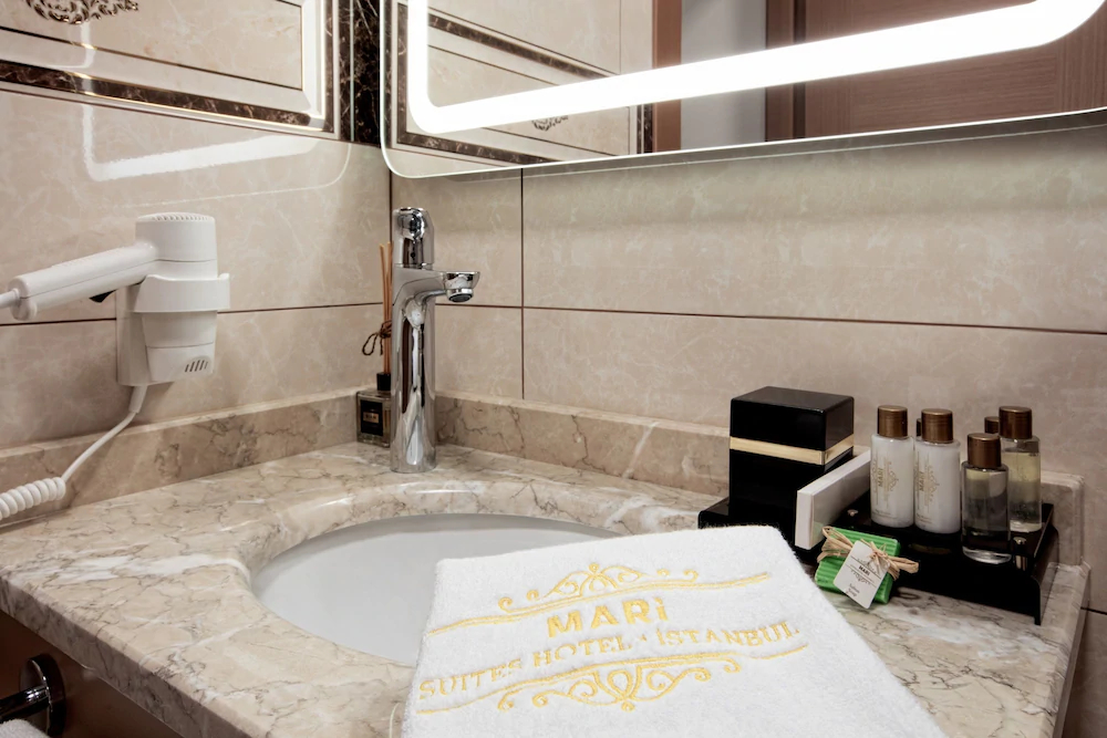 Mari Suites Hotel