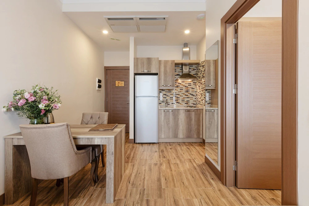 Mari Suites Hotel