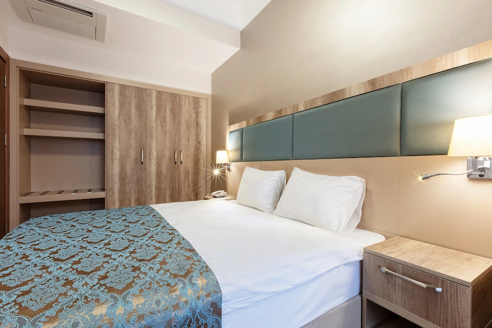Mari Suites Hotel