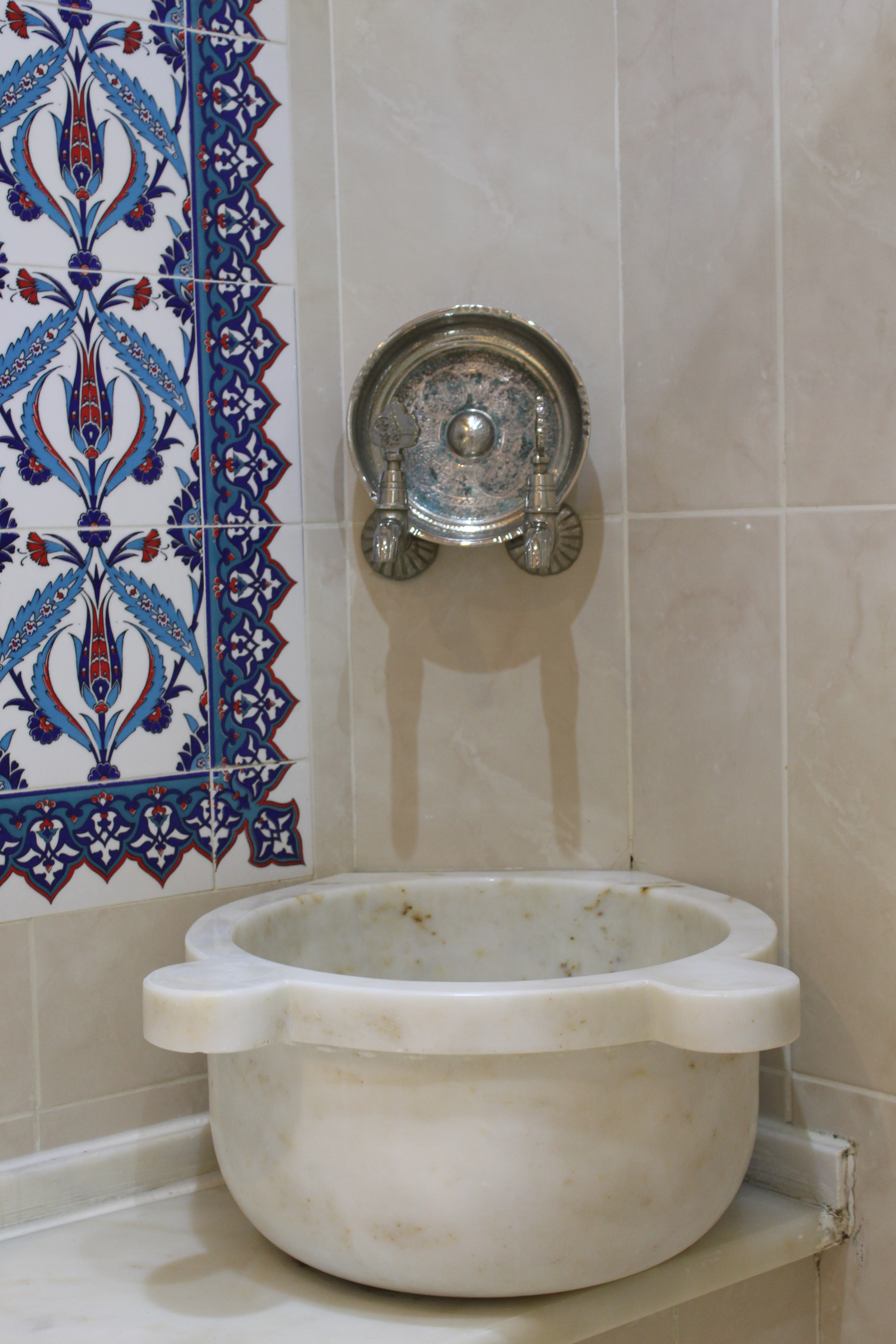 Marmara Deluxe Hotel
