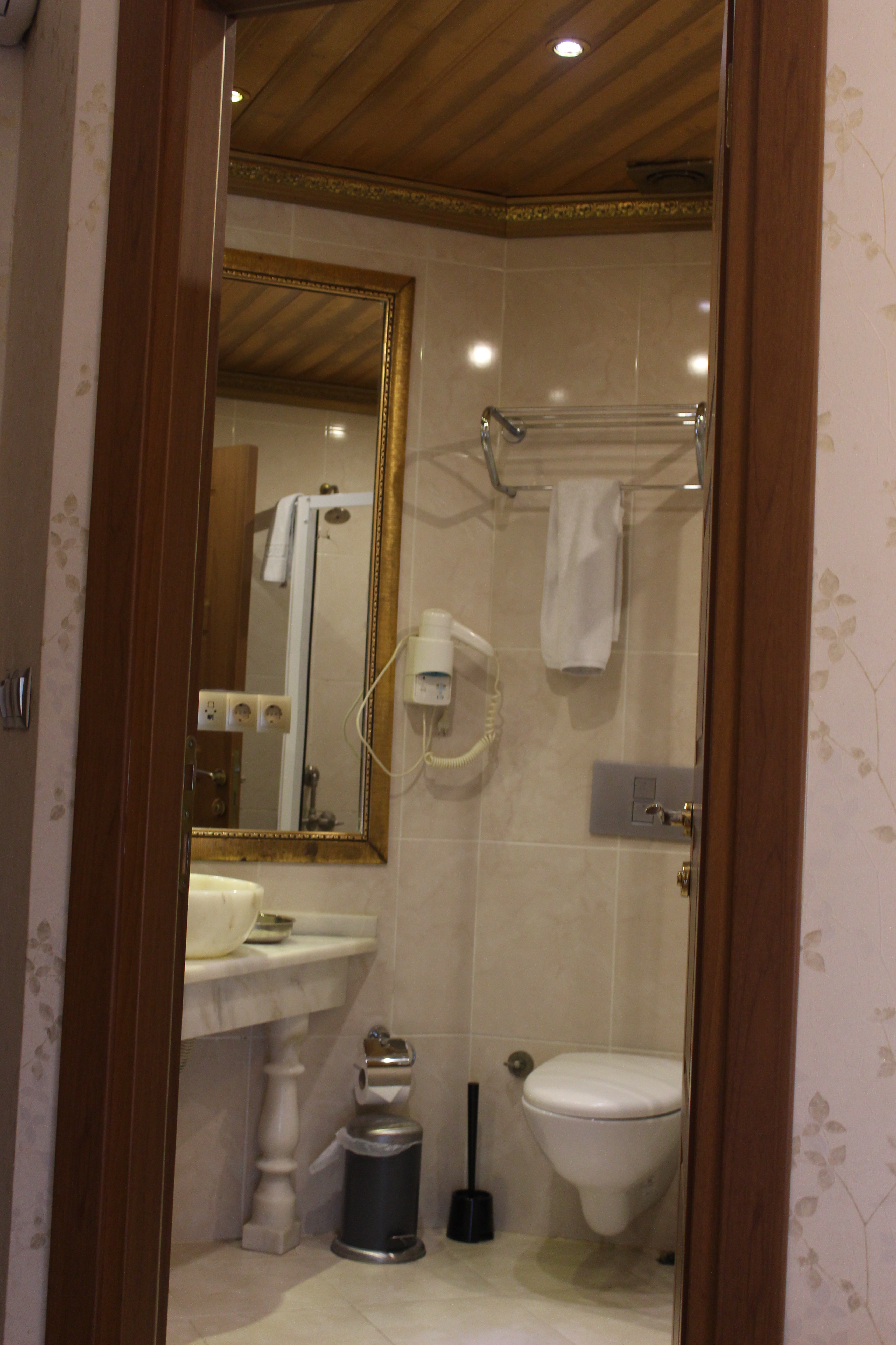 Marmara Deluxe Hotel