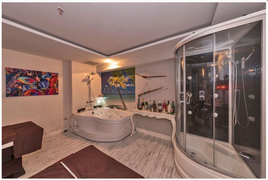 Marnas Hotels