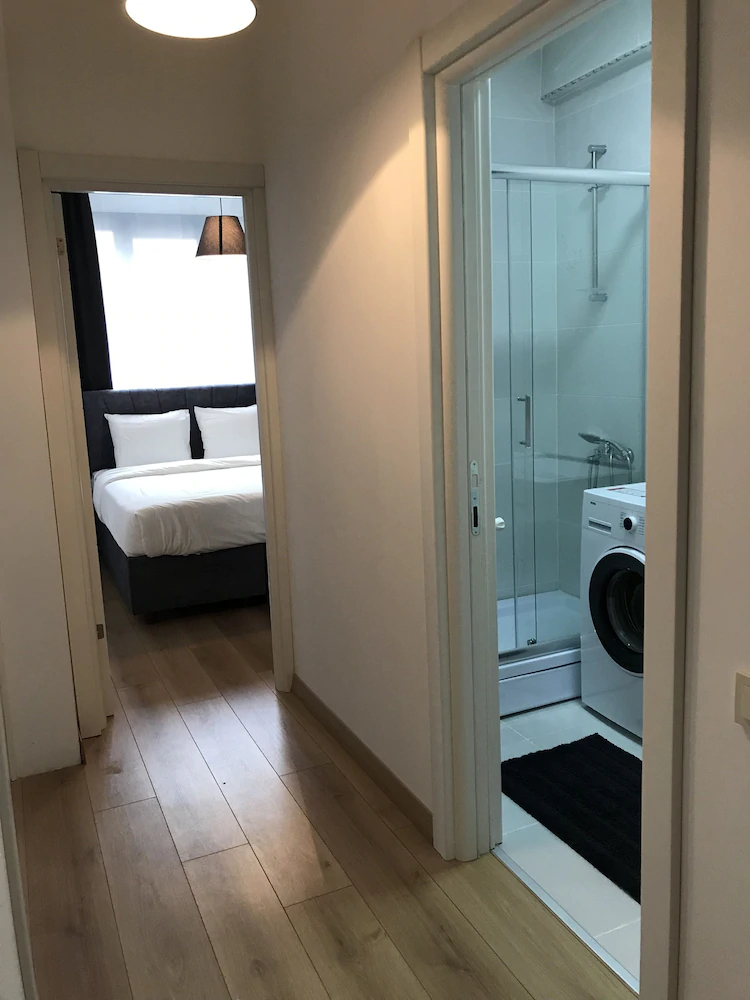 Mas Suites Apartments