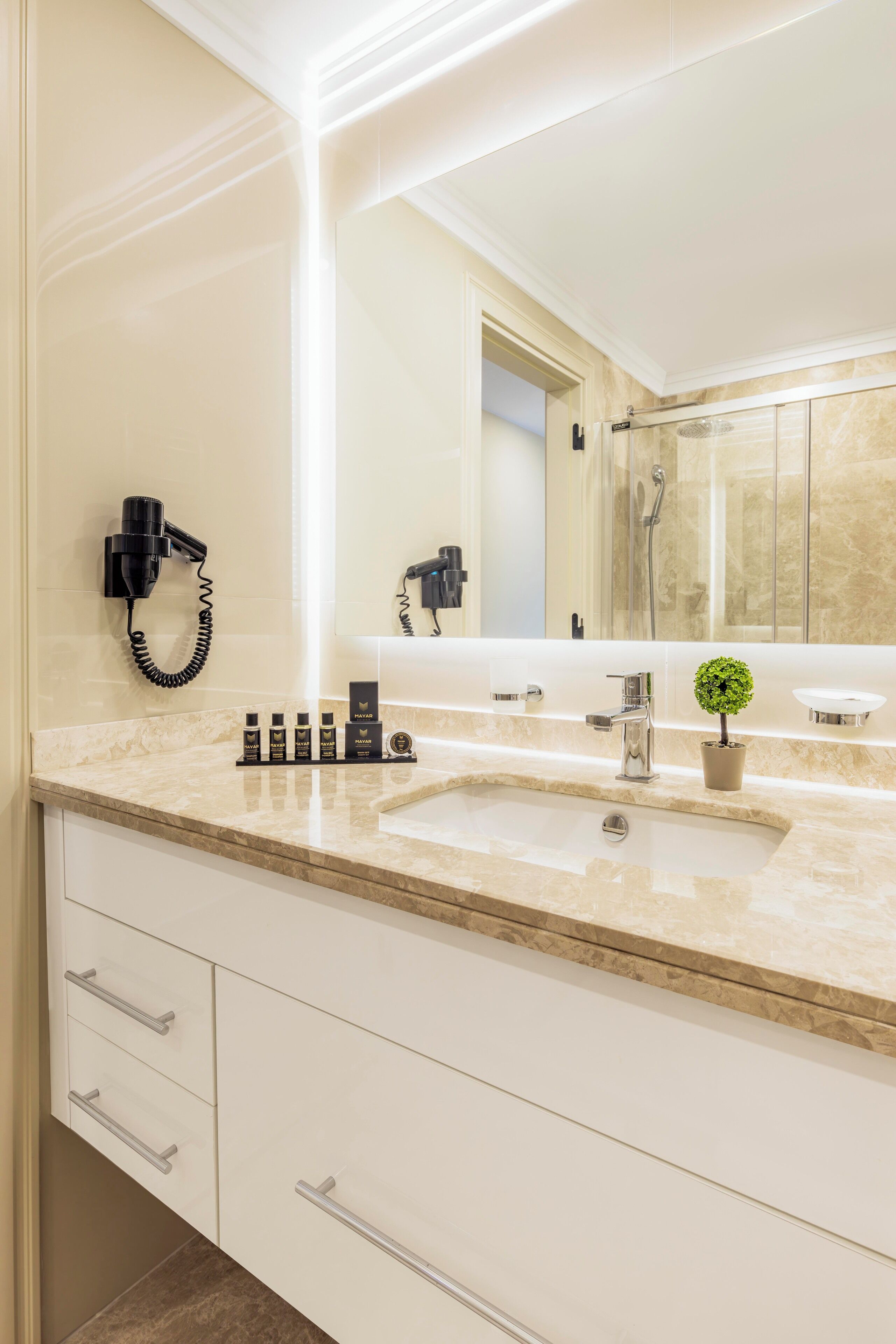 Mayar Residence Hotel