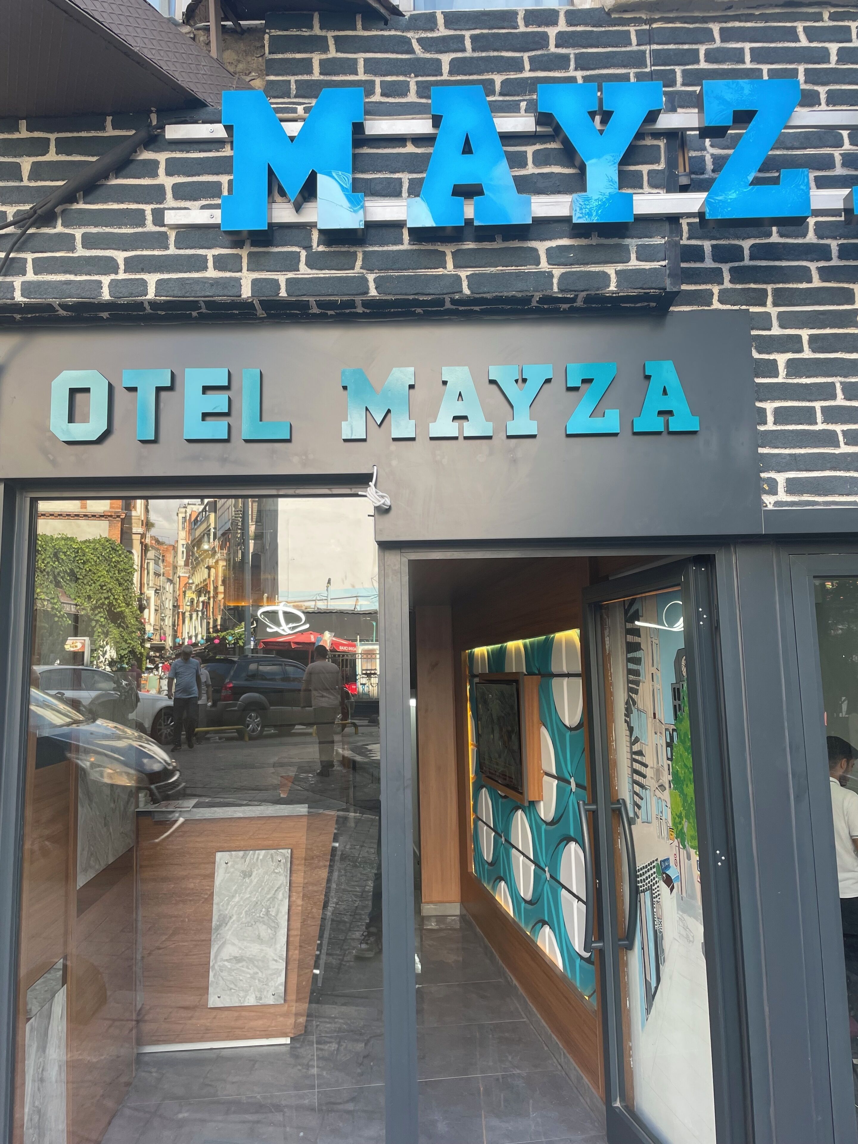 Mayza Otel