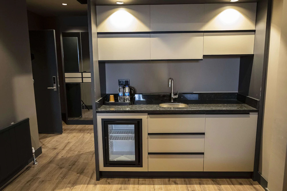 Best Western Premier Hidden Hills Hotel