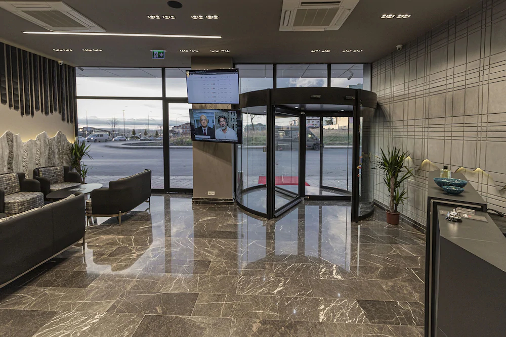 Best Western Premier Hidden Hills Hotel