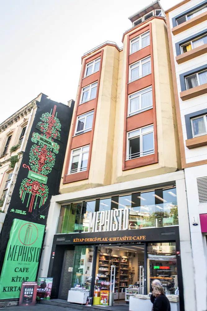 Mephisto Apartment