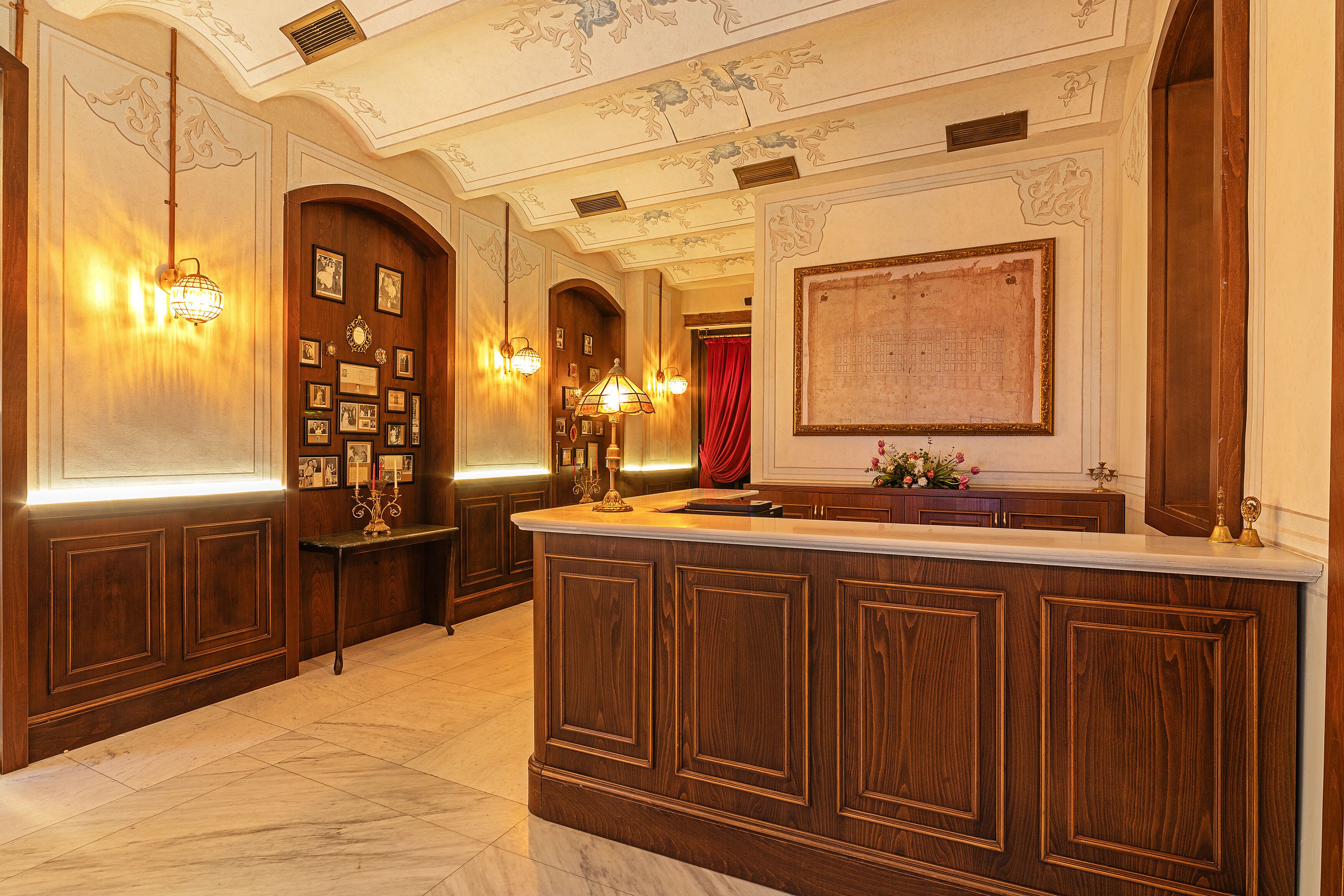 Meroddi Barnathan Hotel