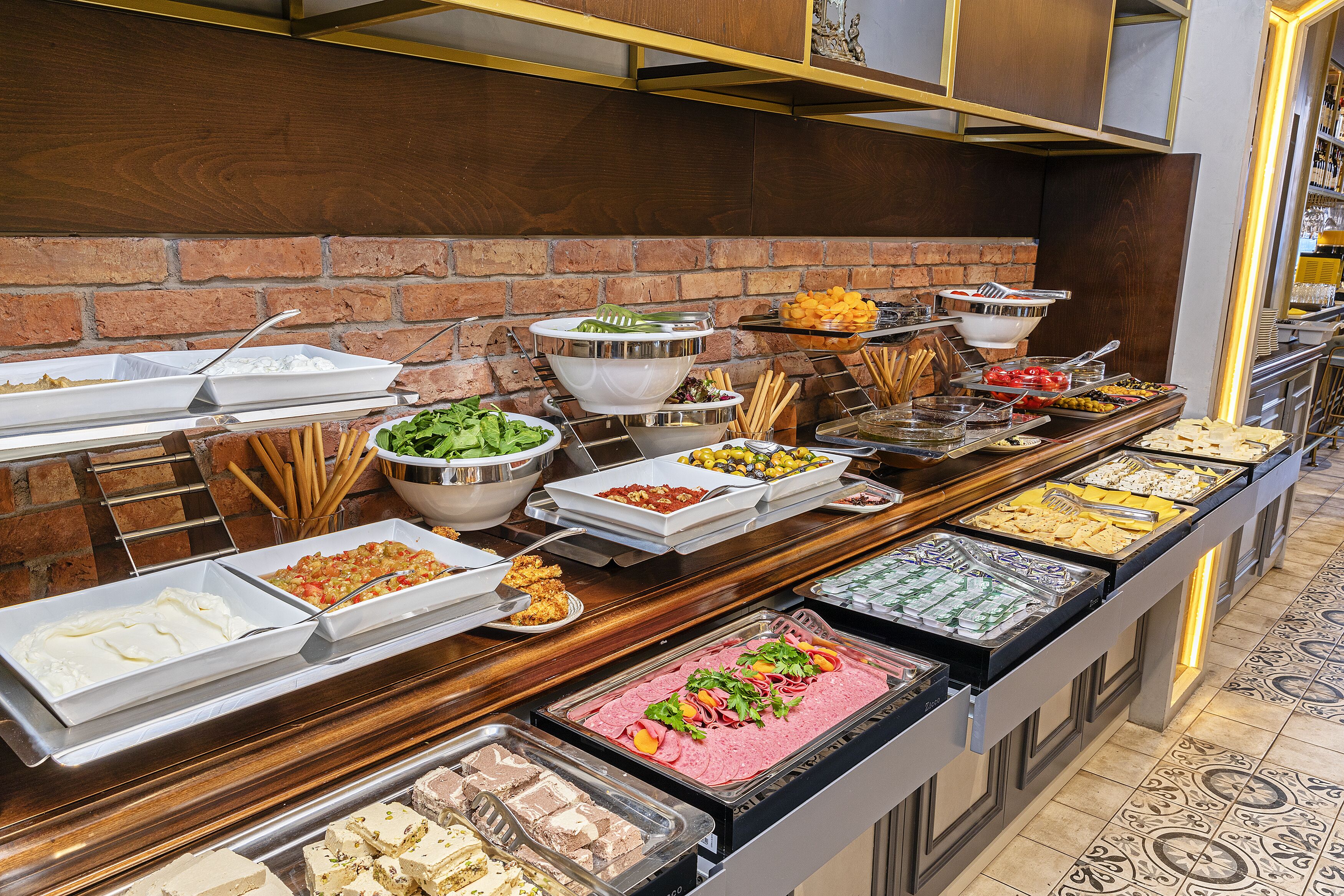 Meroddi Barnathan Hotel