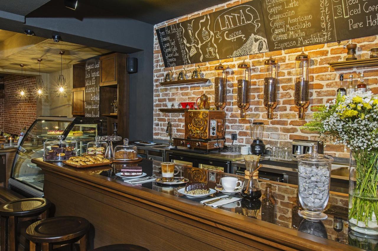 Meroddi Galata Mansion