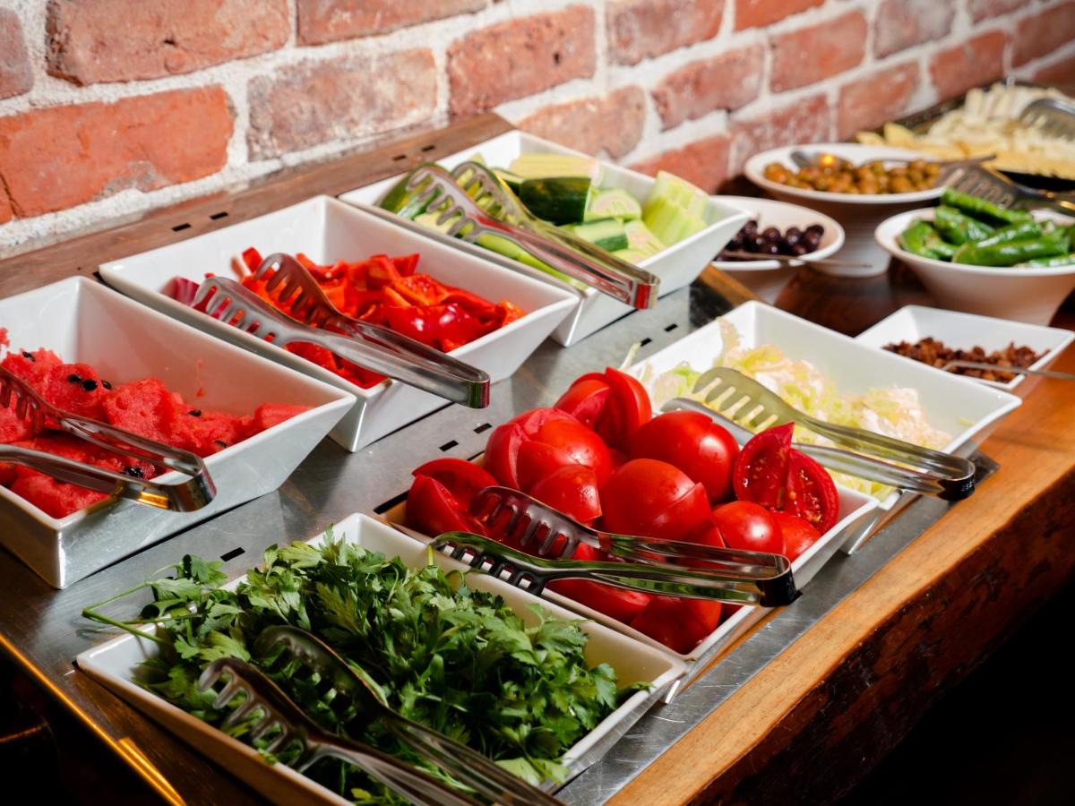 Meroddi Galata Mansion