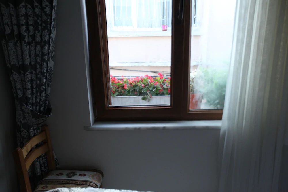 Merot Suites