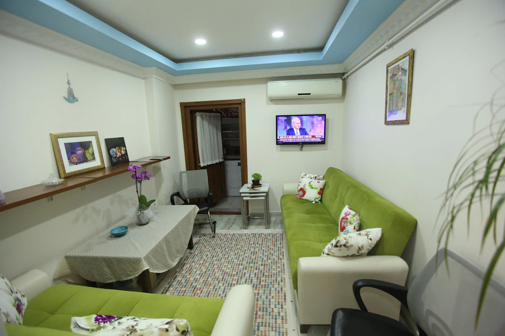 Merot Suites