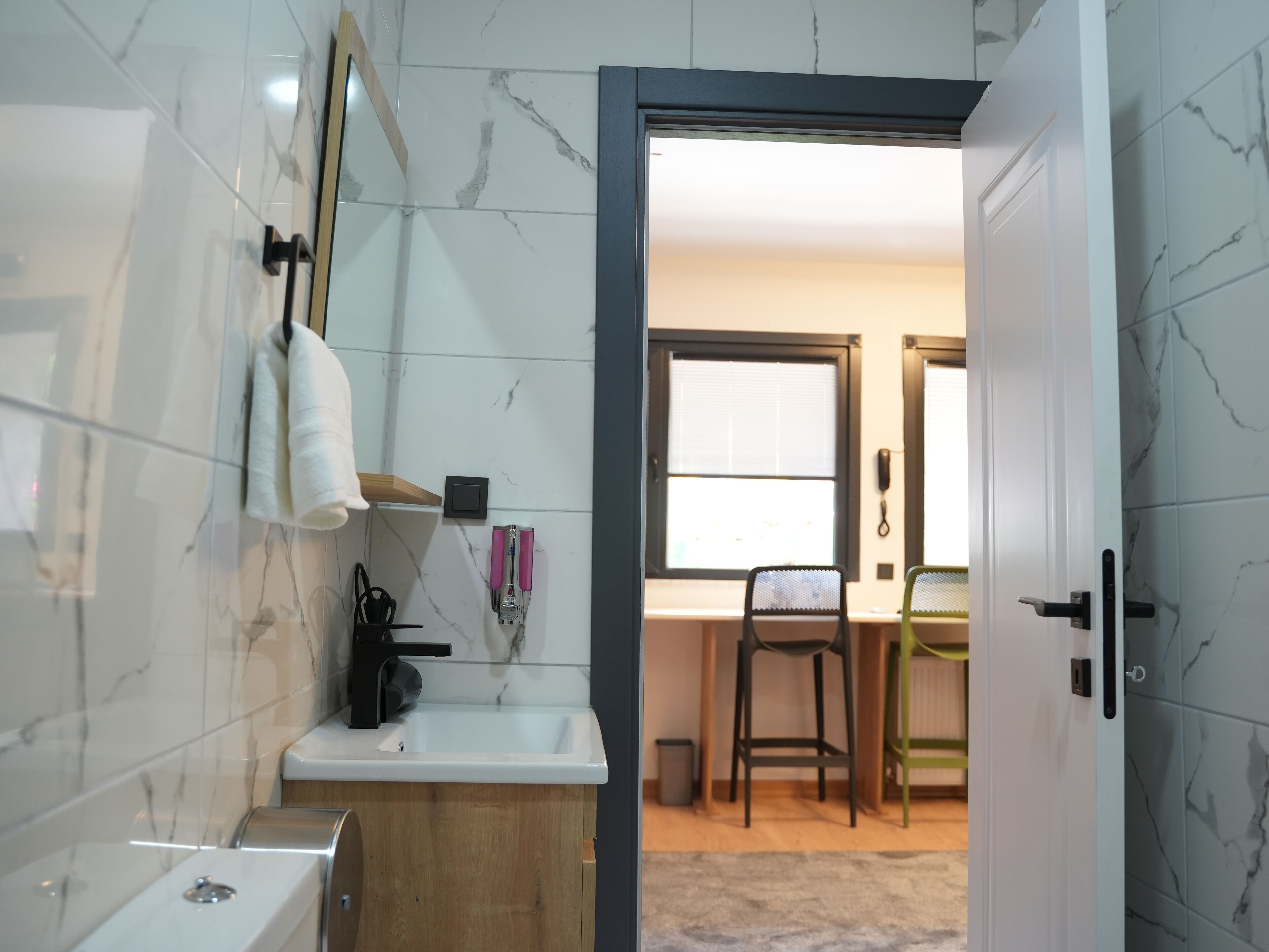 Mia Mia Suites