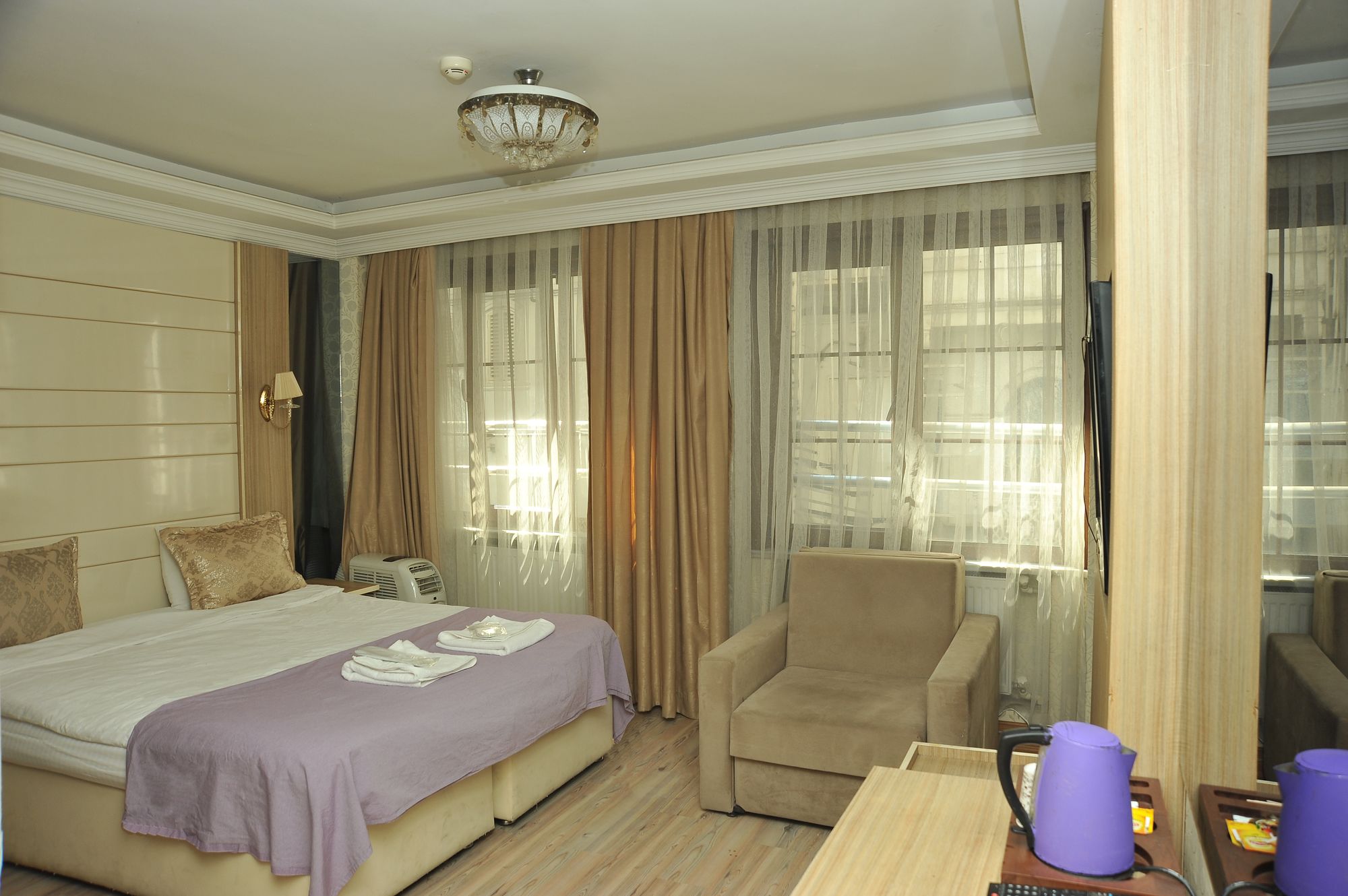 Vera Taksim Hotel