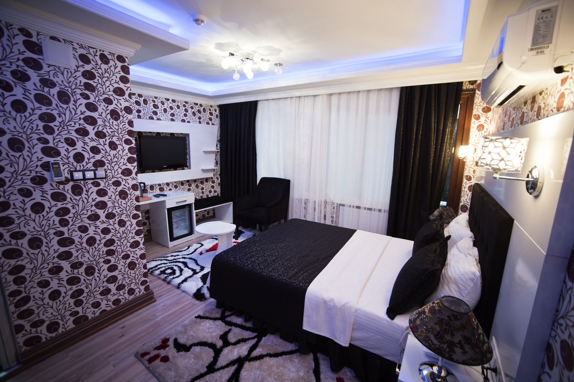 Vera Taksim Hotel