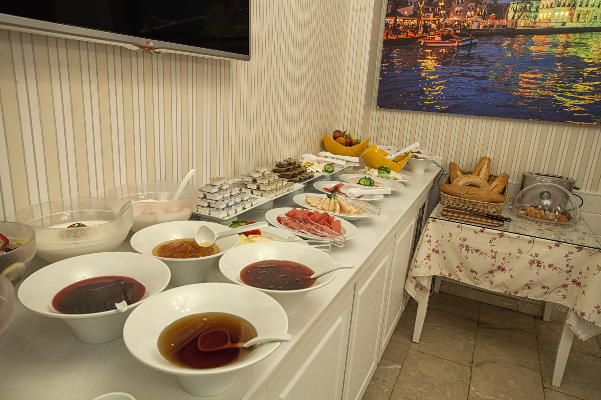 Miran Hotel