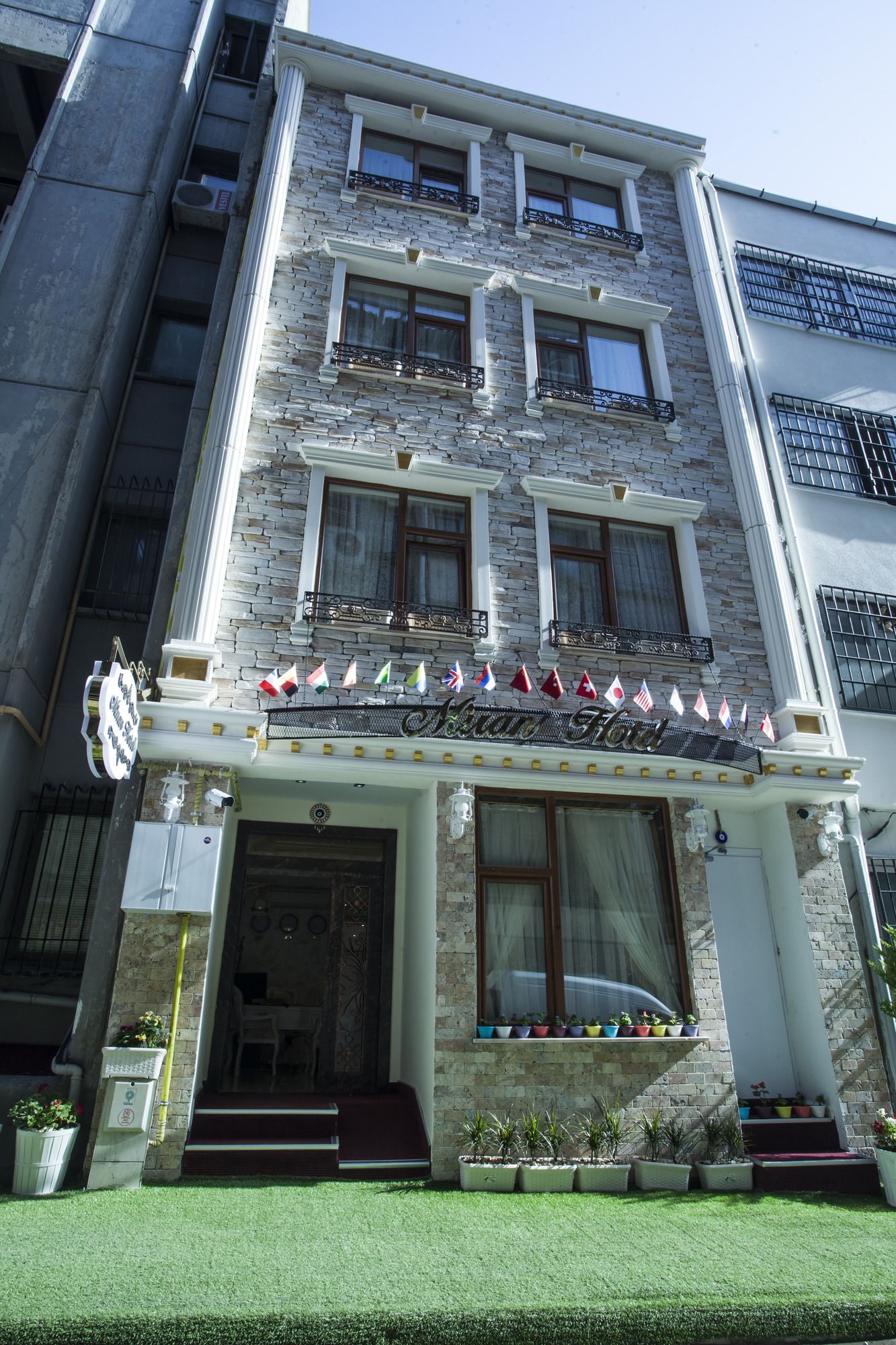 Miran Hotel