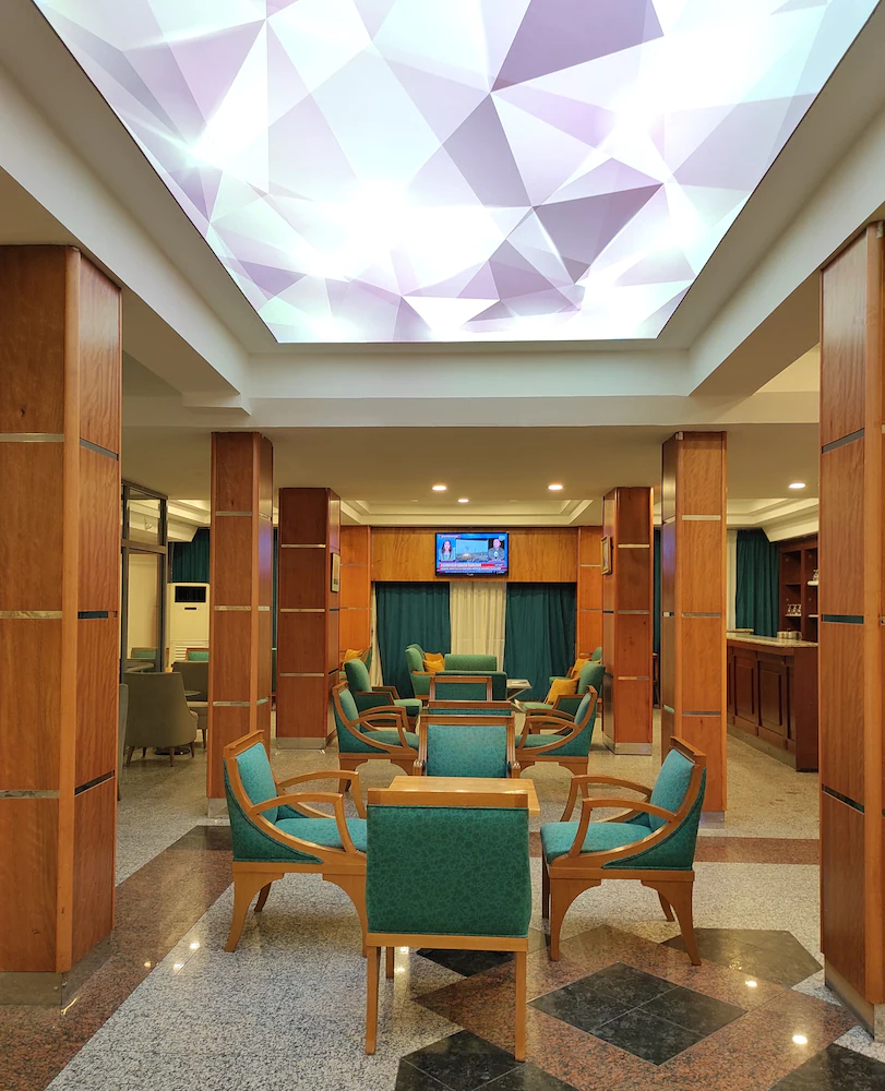 Mira Otel