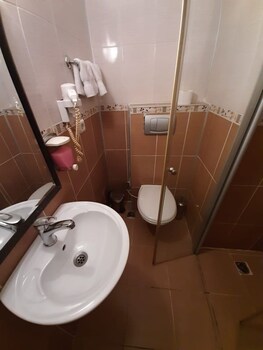 Mira Otel