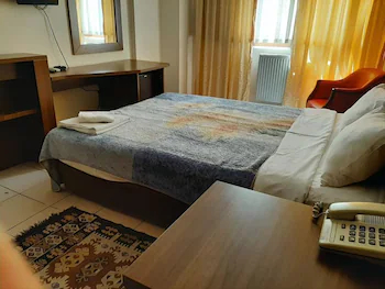 Mira Otel