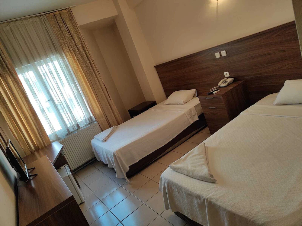 Mira Otel
