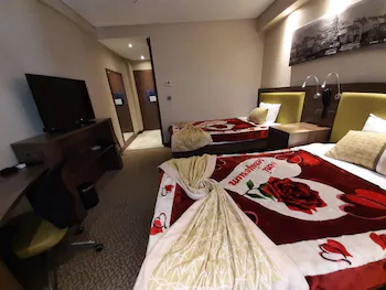 Mira Otel