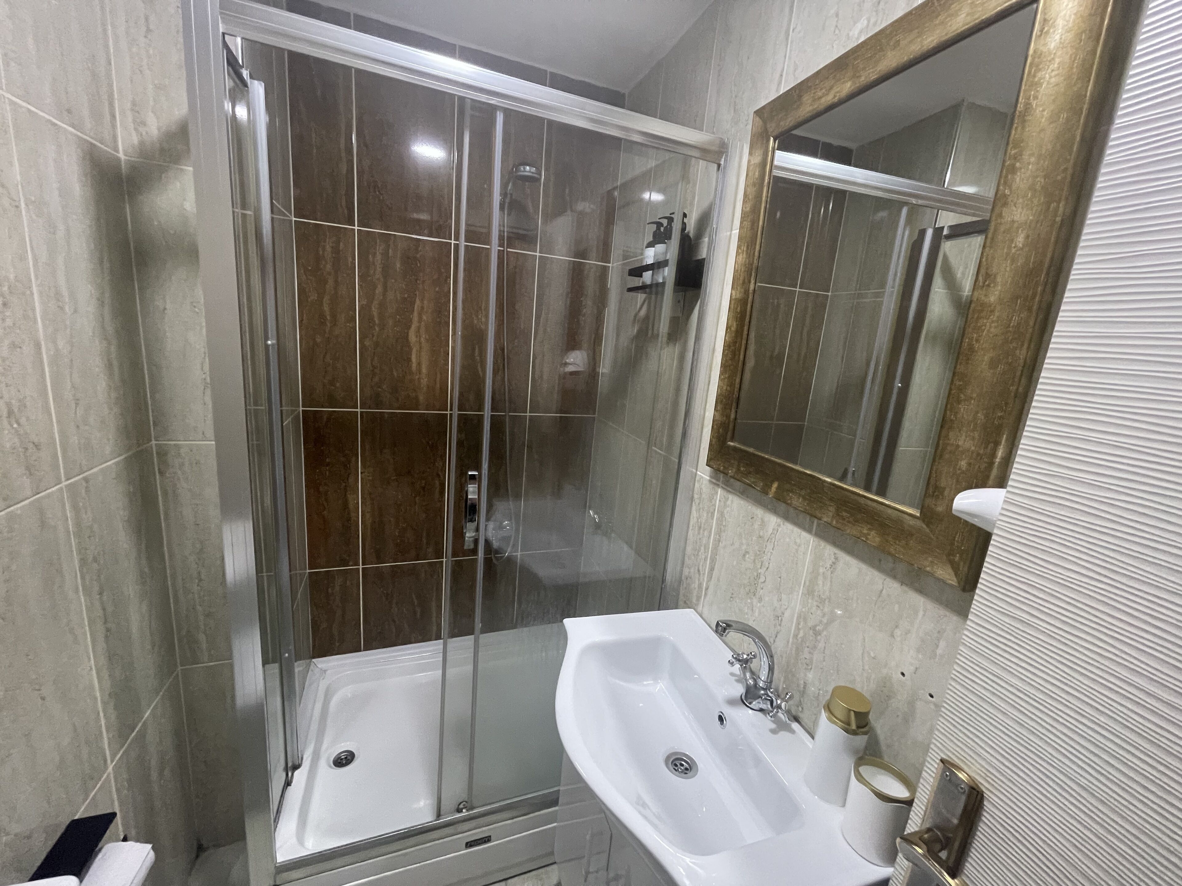Moda Suites