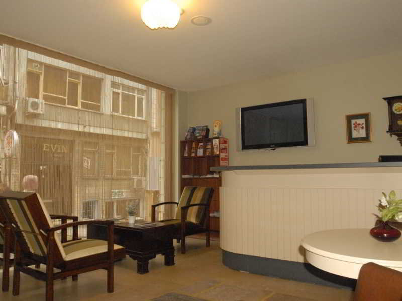 Mono Suites