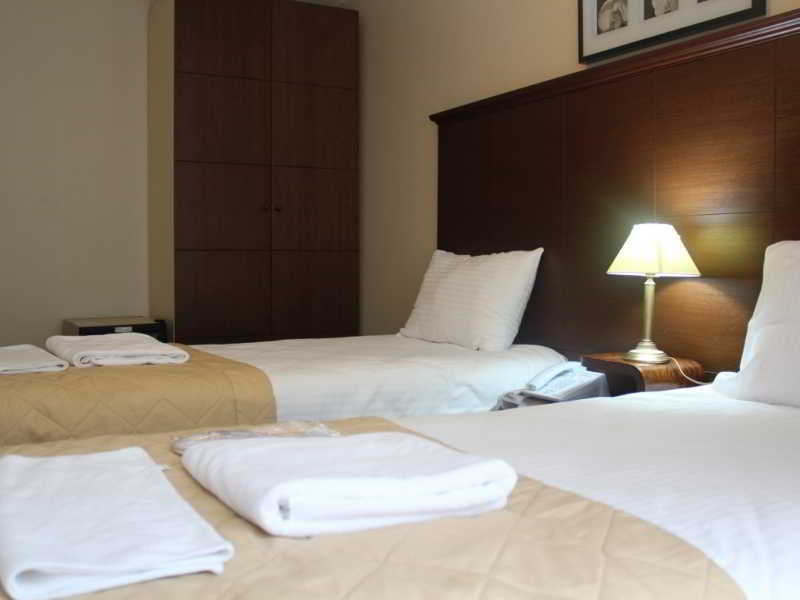 Mono Suites