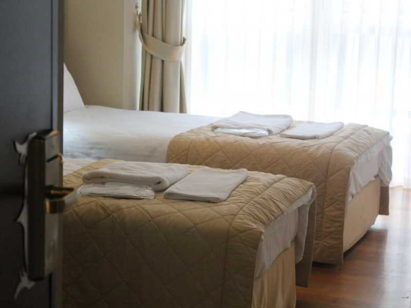 Mono Suites
