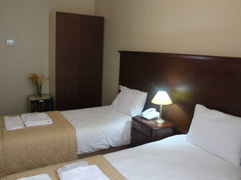 Mono Suites