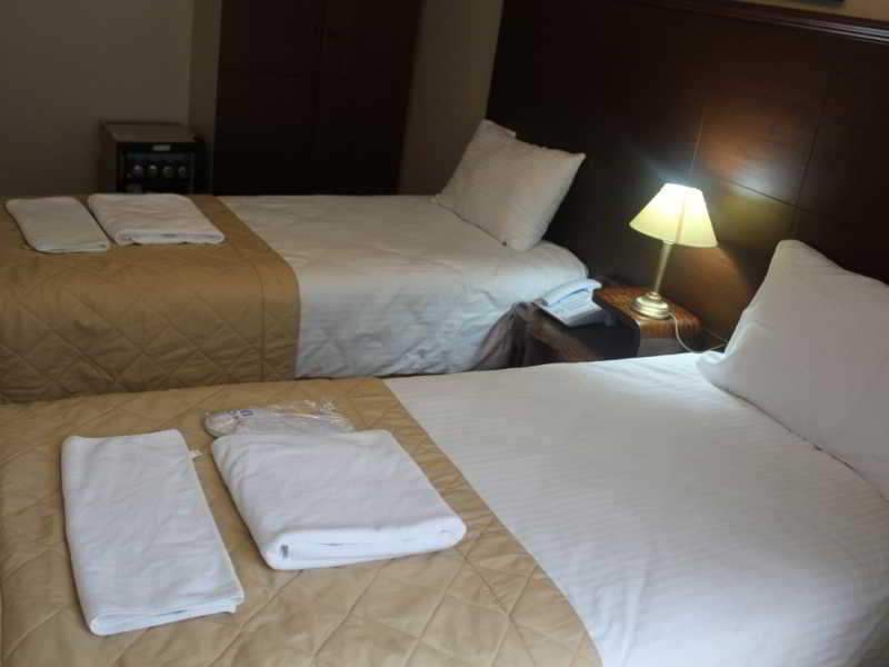 Mono Suites