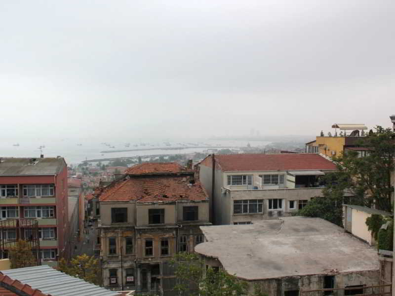 Mono Suites