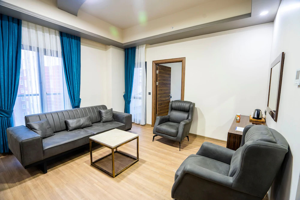 Mugwort Hotel & Spa