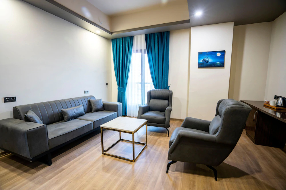 Mugwort Hotel & Spa