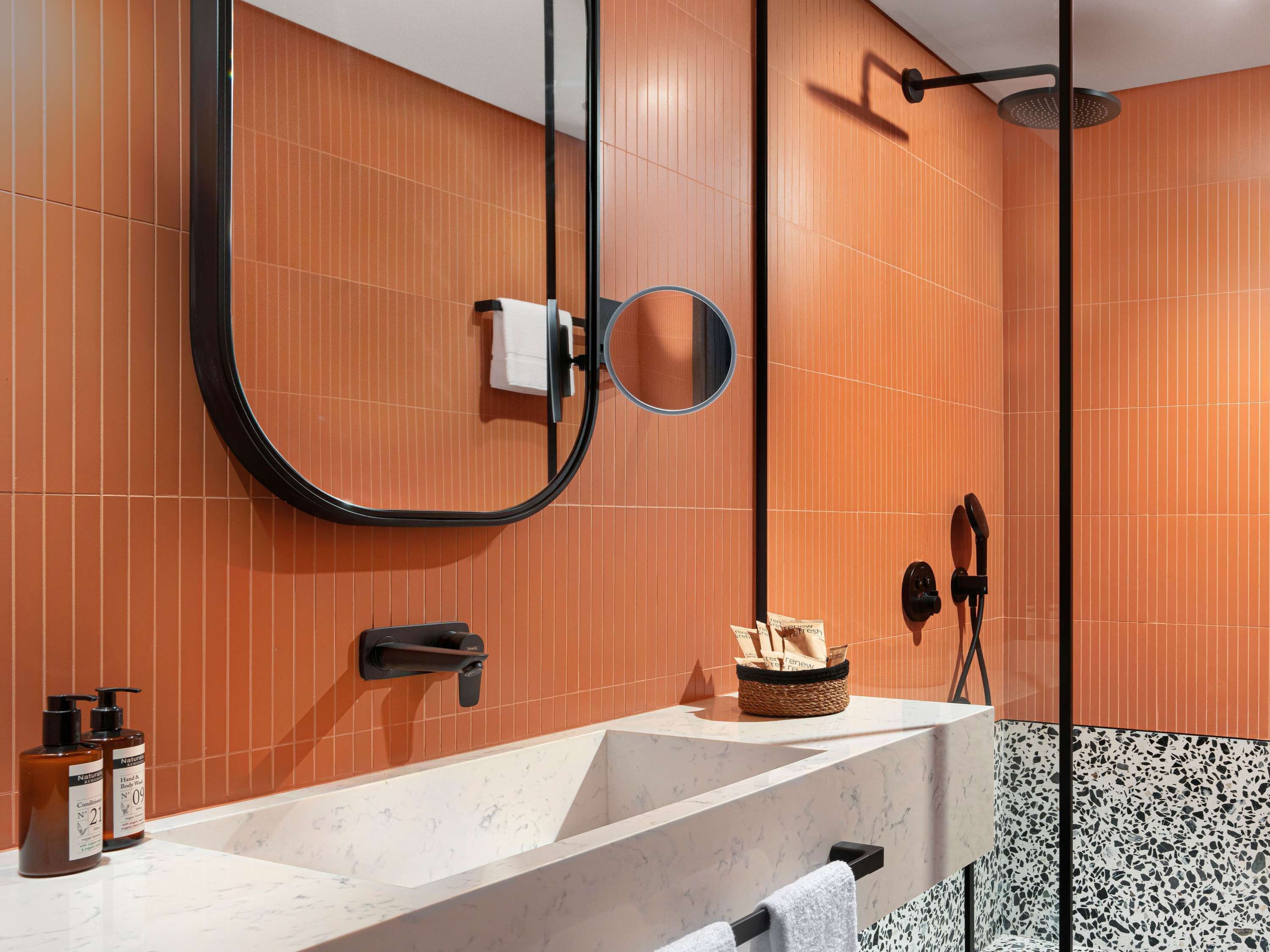 Mövenpick Hotel Istanbul Marmara Sea