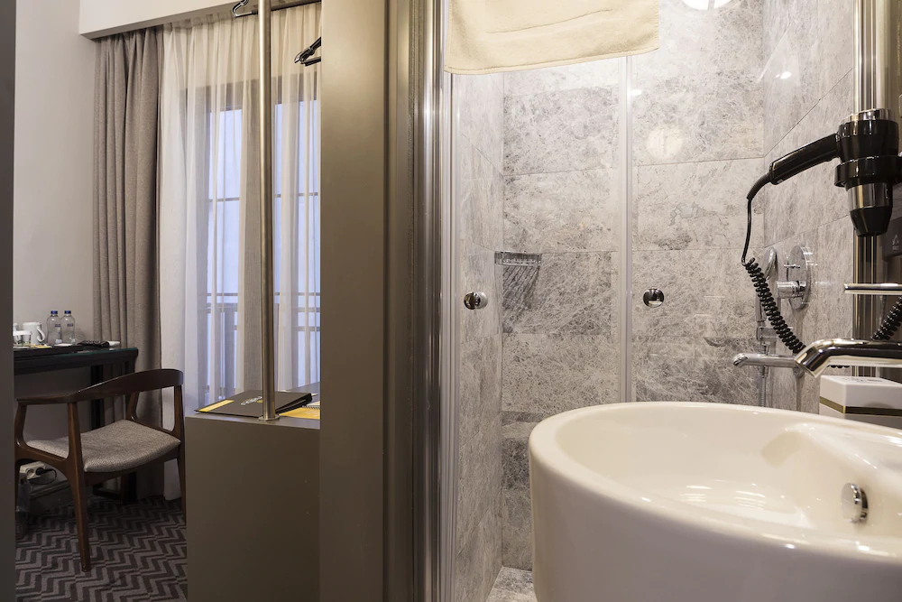 Nabu Hotel