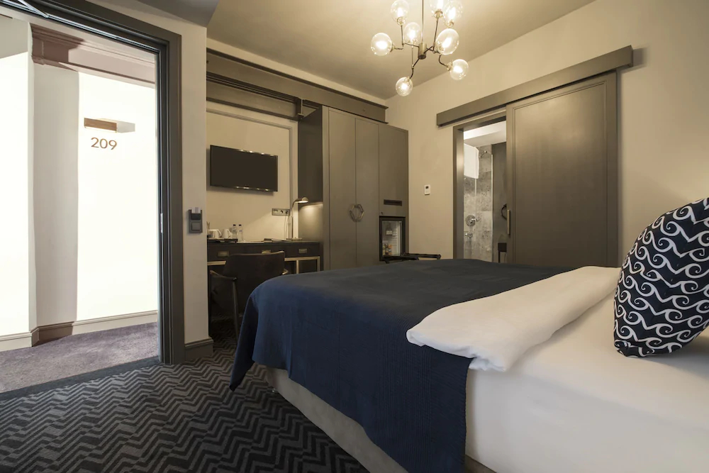 Nabu Hotel