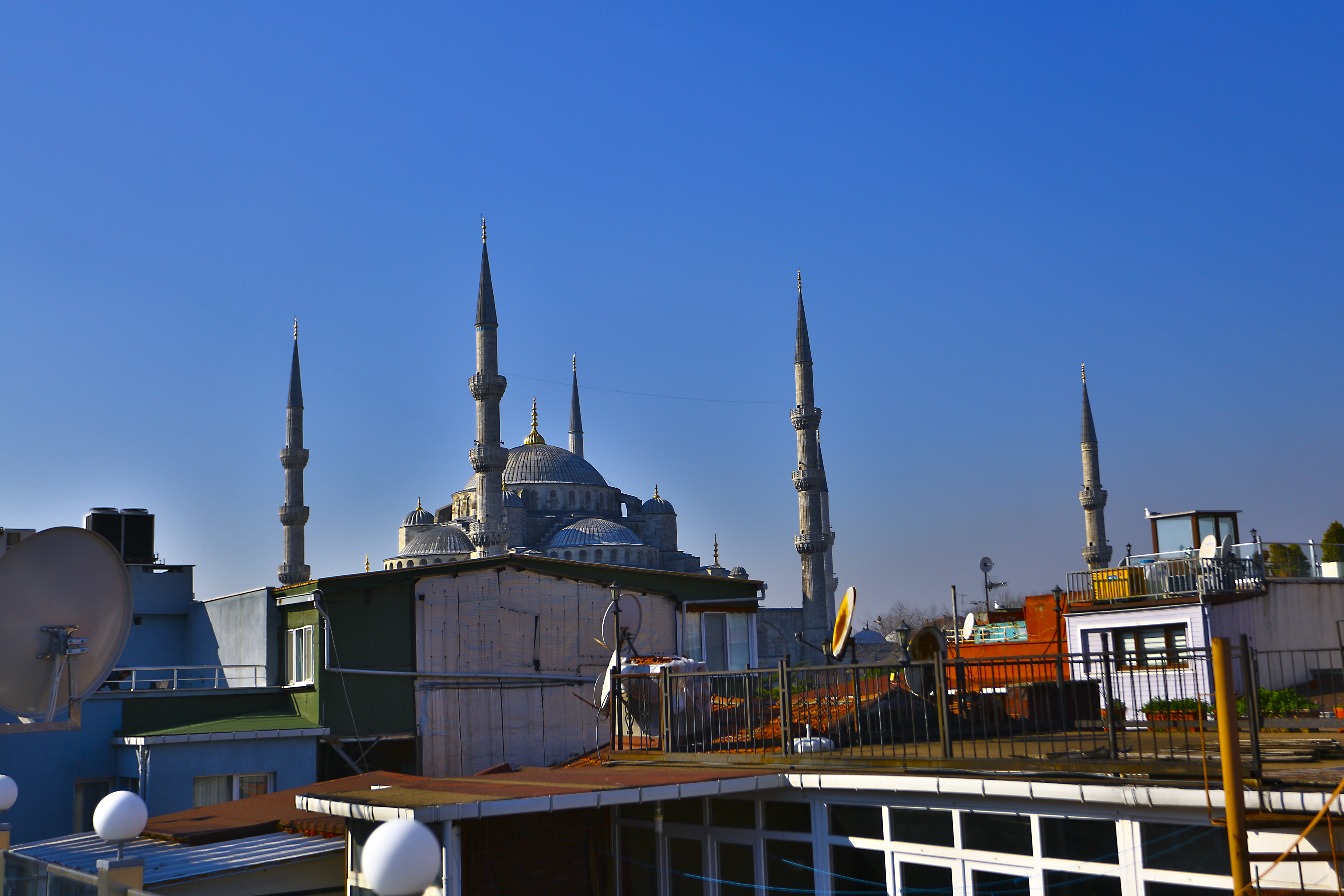 Nayla Palace