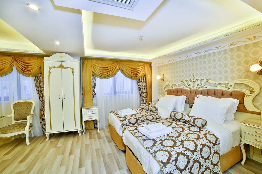 Nayla Palace
