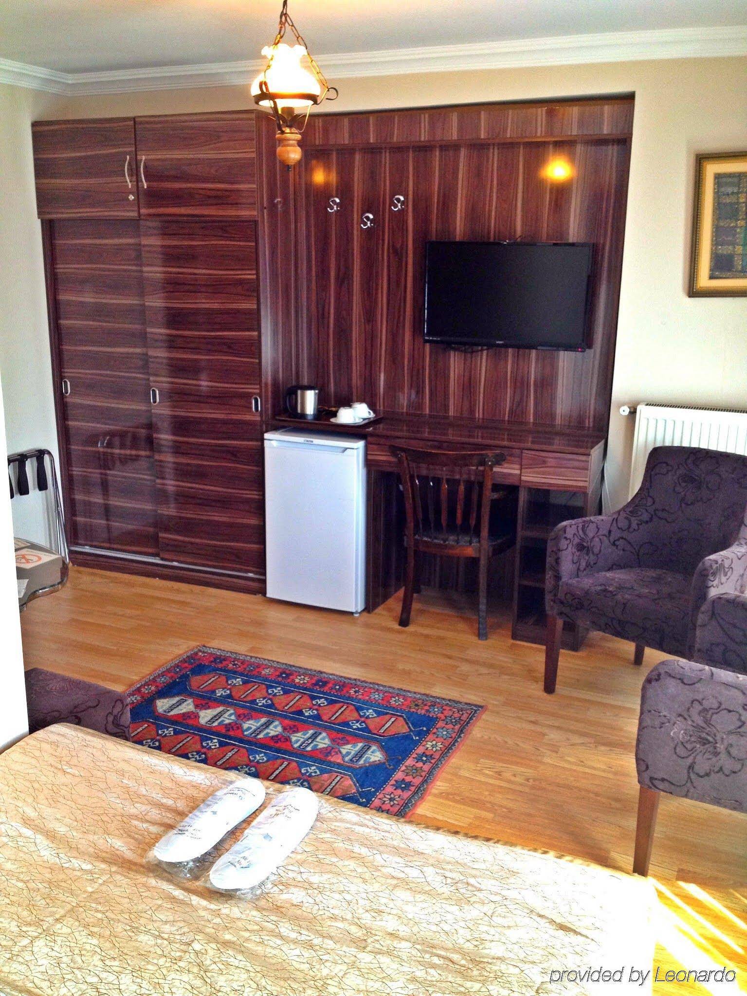 Naz Wooden House Inn