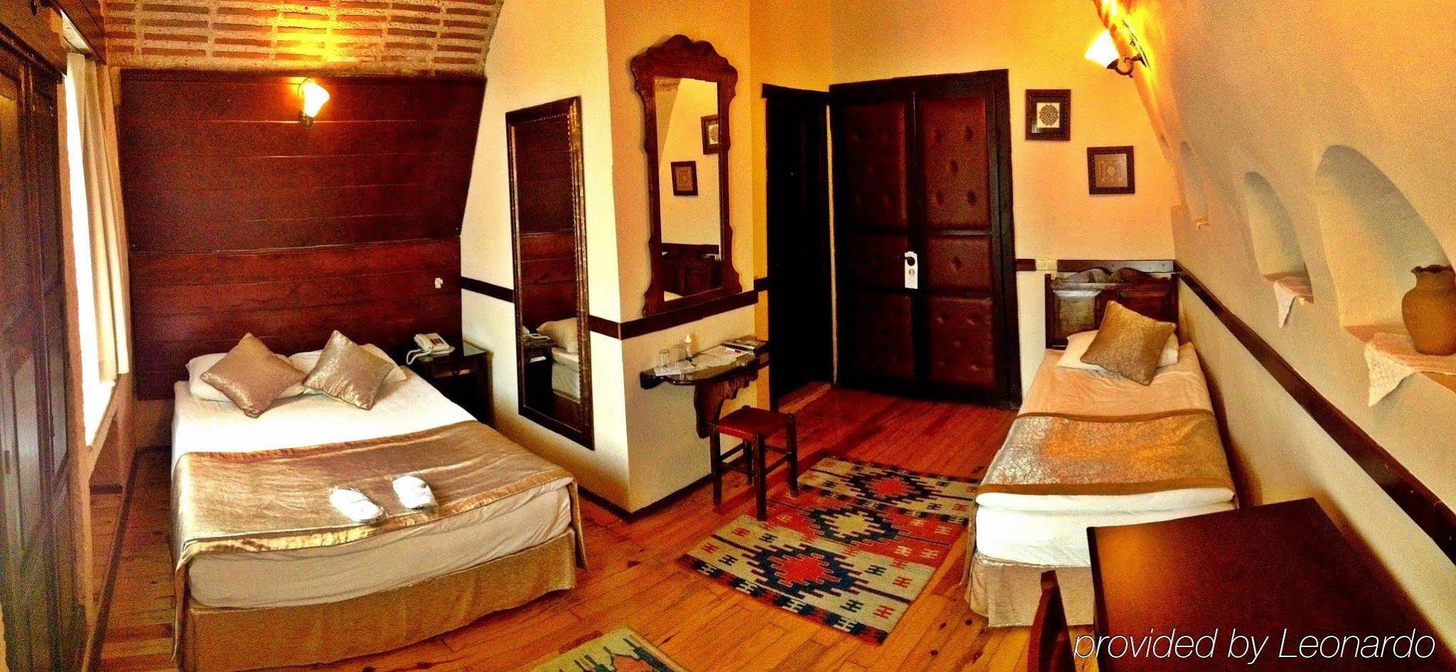 Naz Wooden House Inn