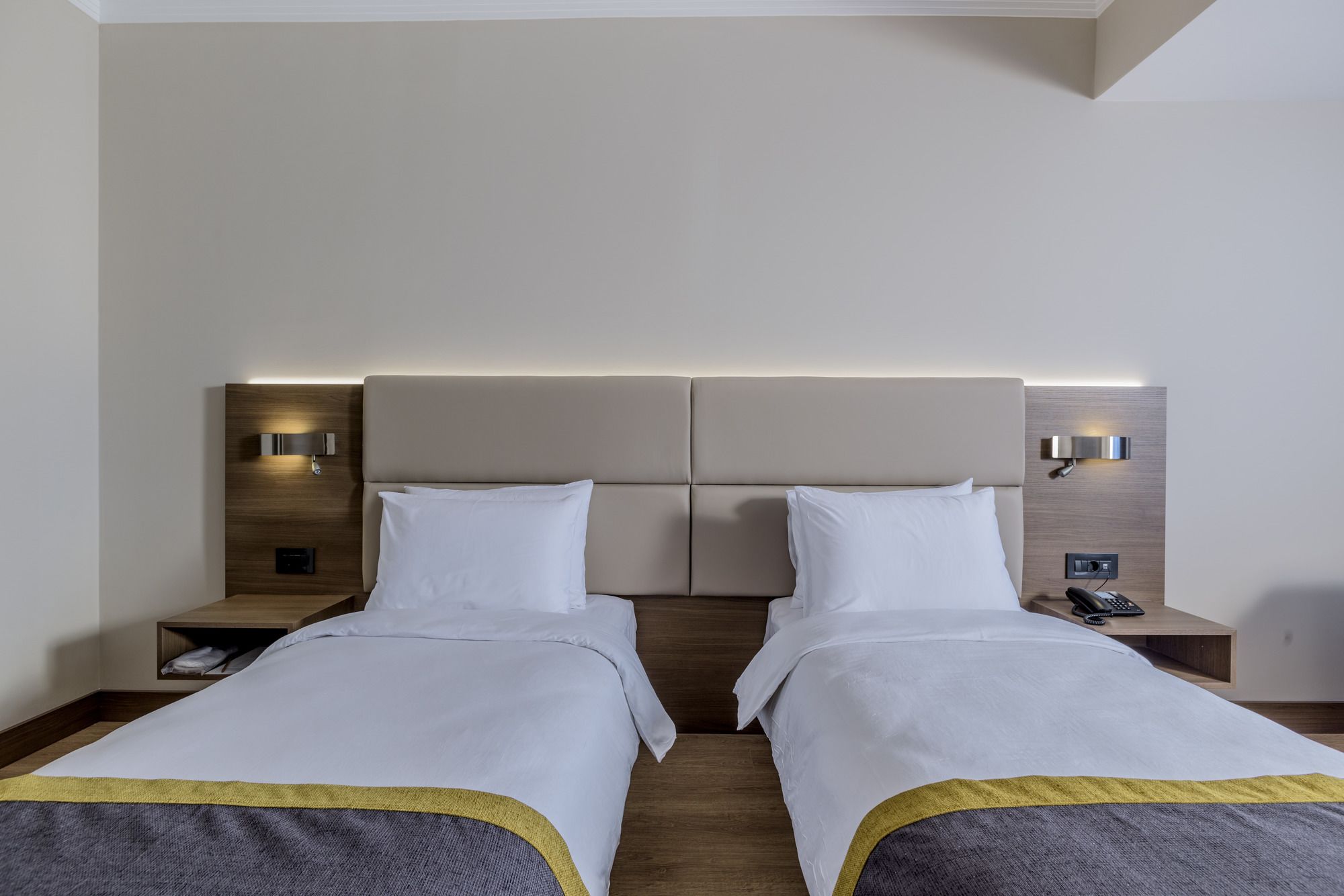 Nearport Hotel