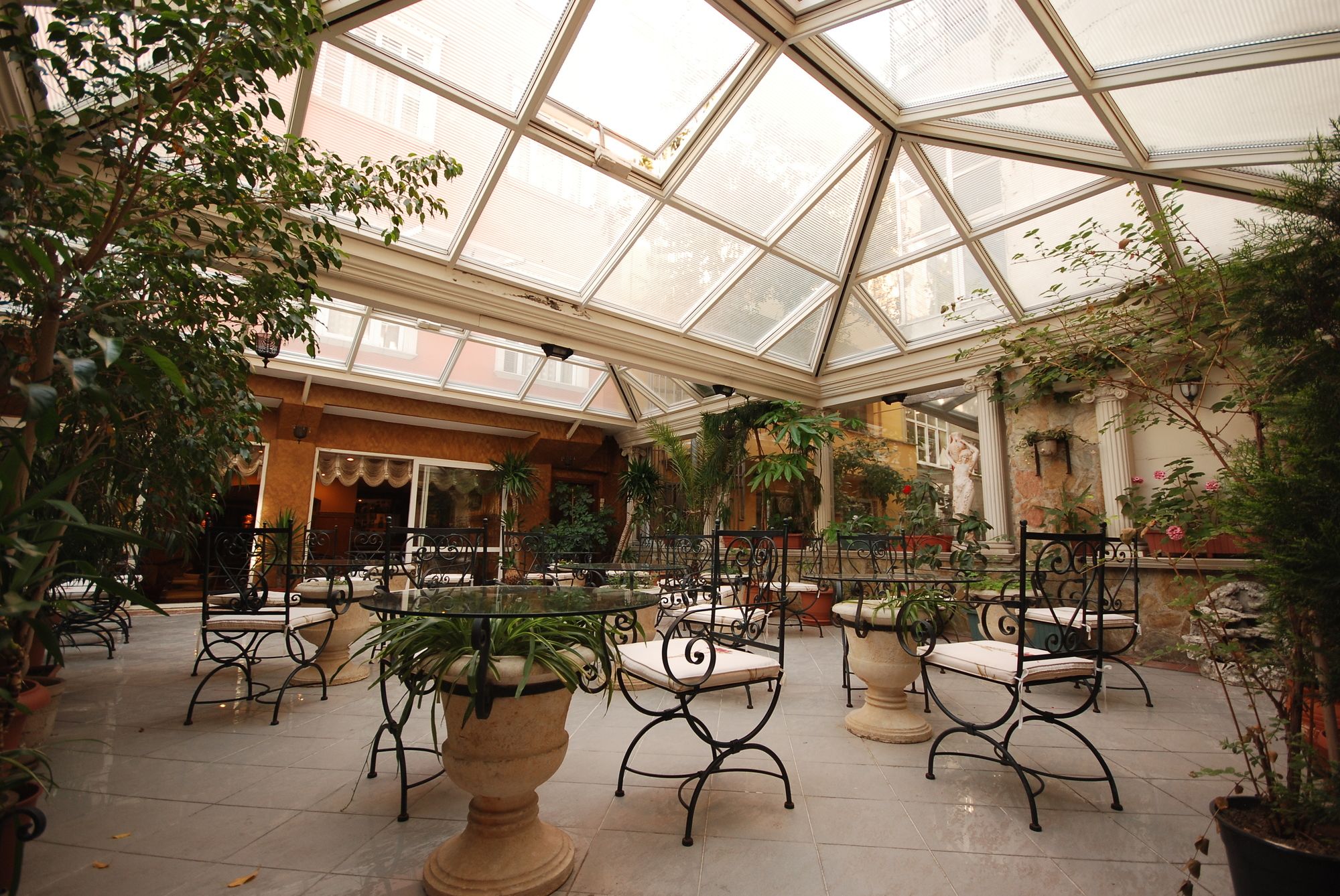 Nena Istanbul