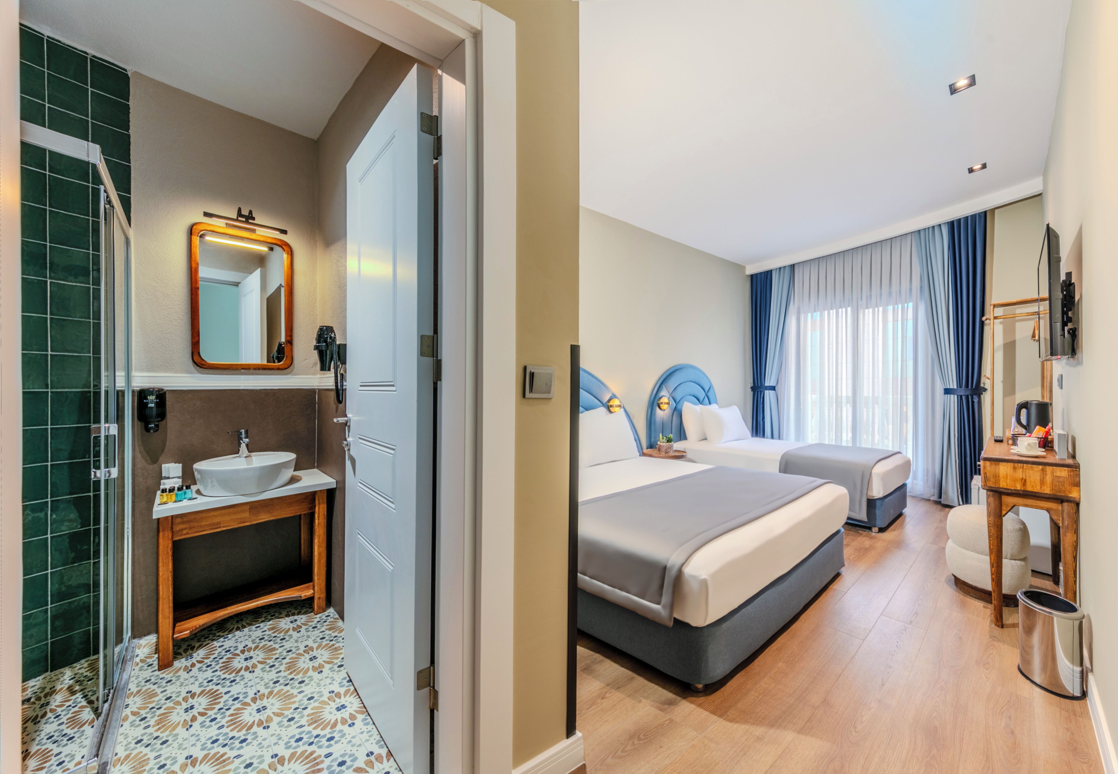 Nenessa Airport Hotel