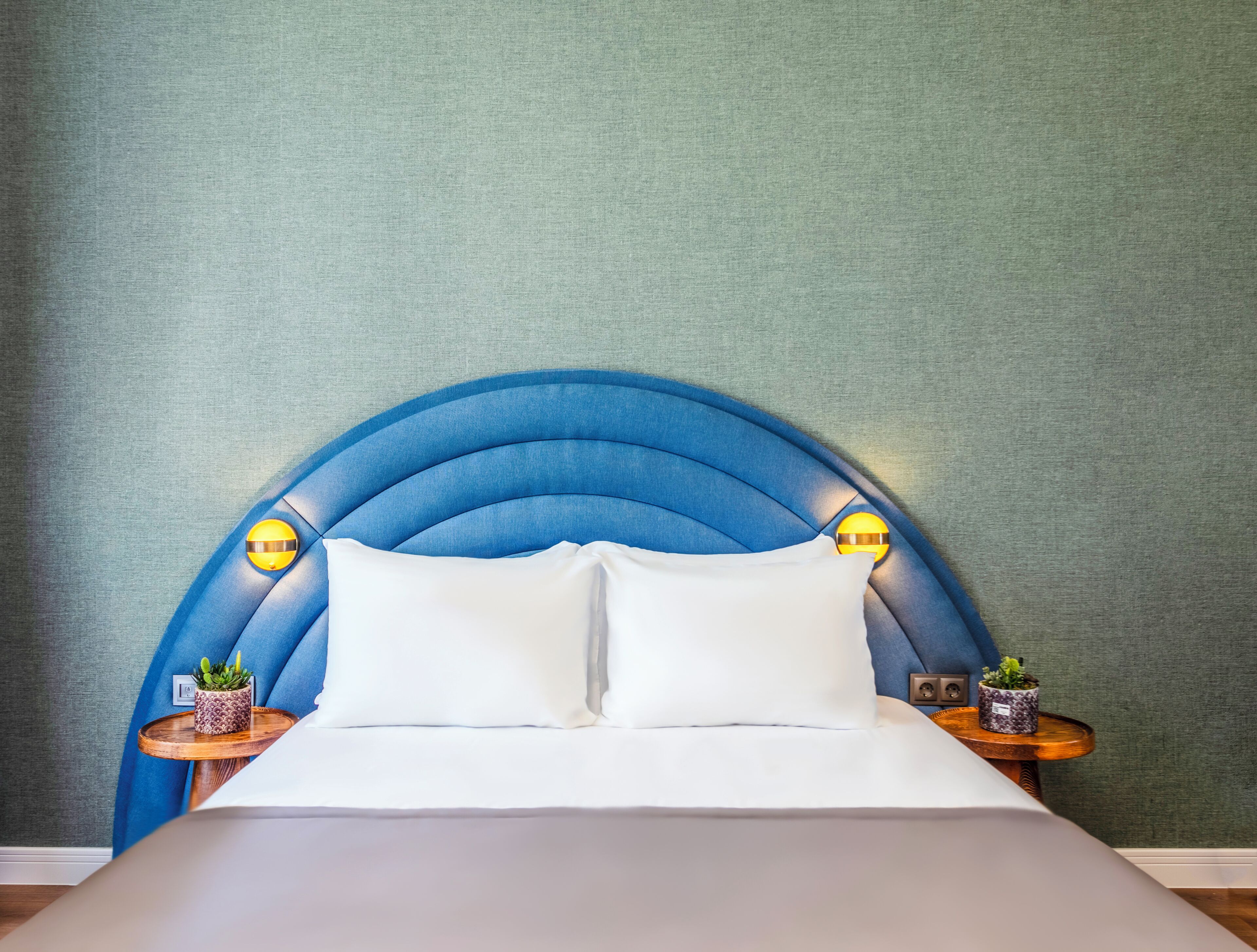 Nenessa Airport Hotel