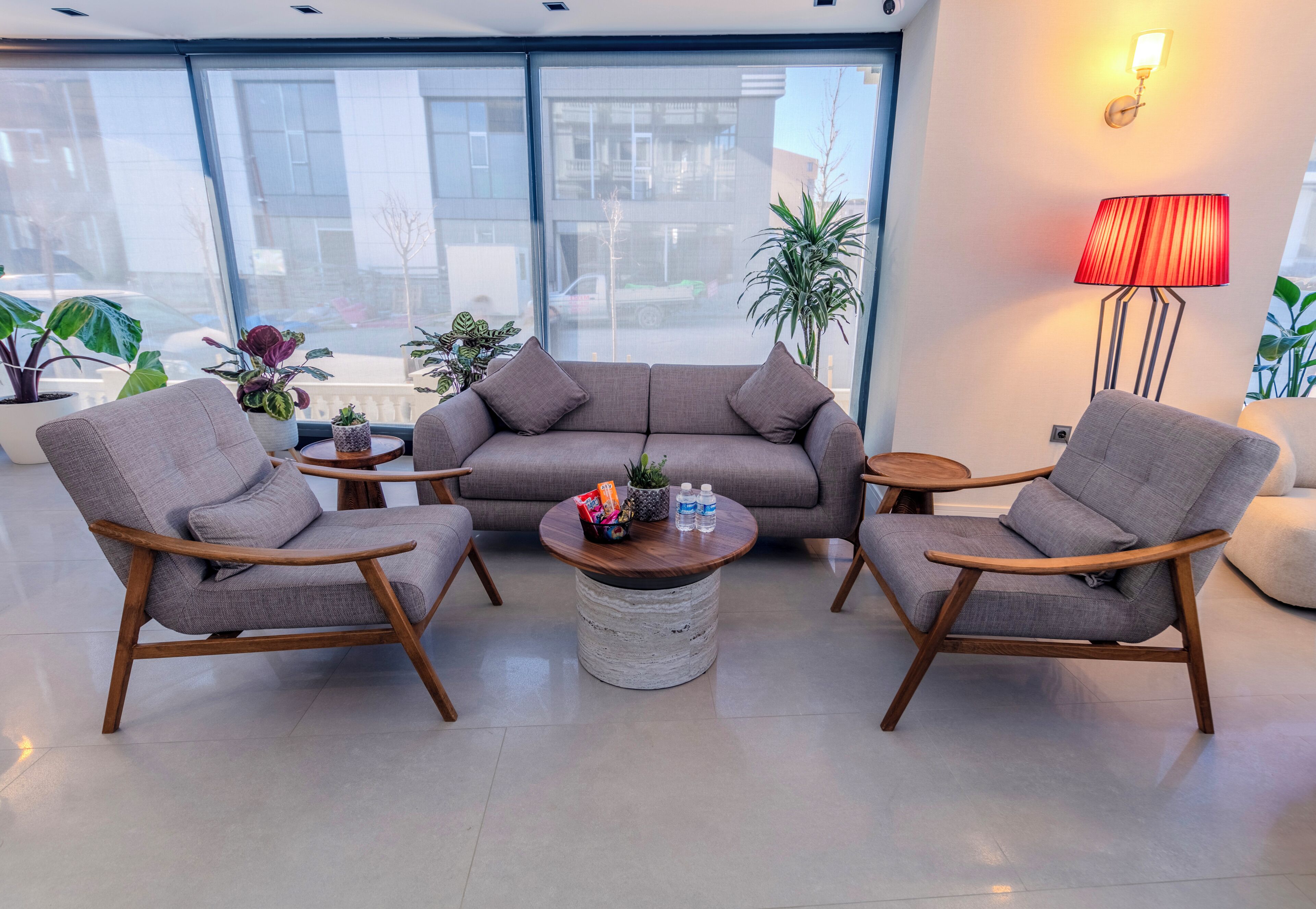 Nenessa Airport Hotel